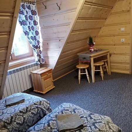 Pokoje Goscinne Pod Limbami Ciche Małe Buitenkant foto