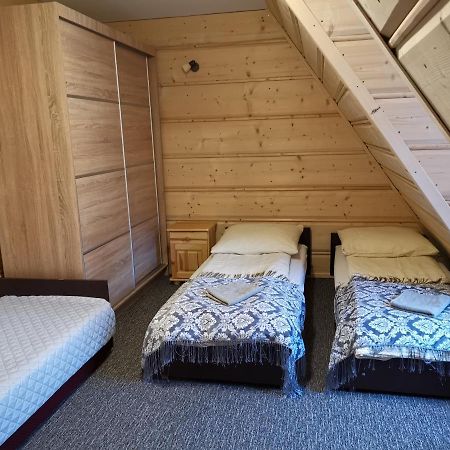 Pokoje Goscinne Pod Limbami Ciche Małe Buitenkant foto