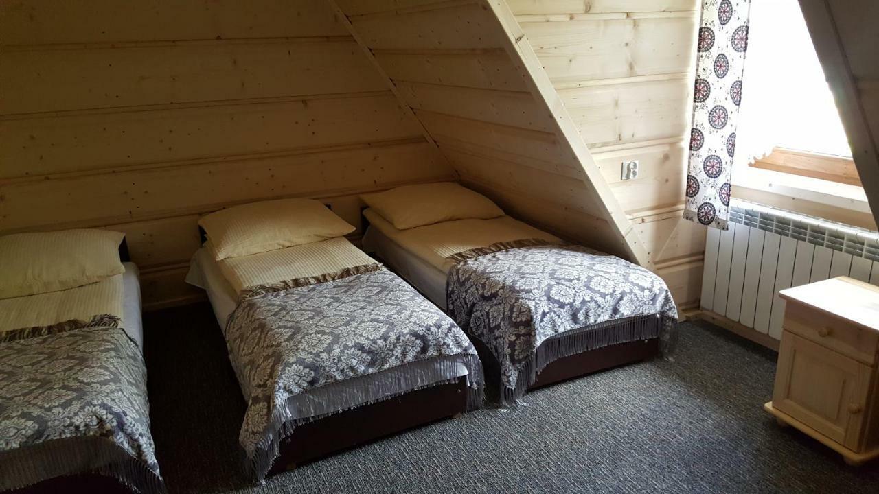 Pokoje Goscinne Pod Limbami Ciche Małe Buitenkant foto