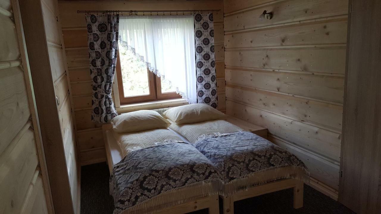 Pokoje Goscinne Pod Limbami Ciche Małe Buitenkant foto