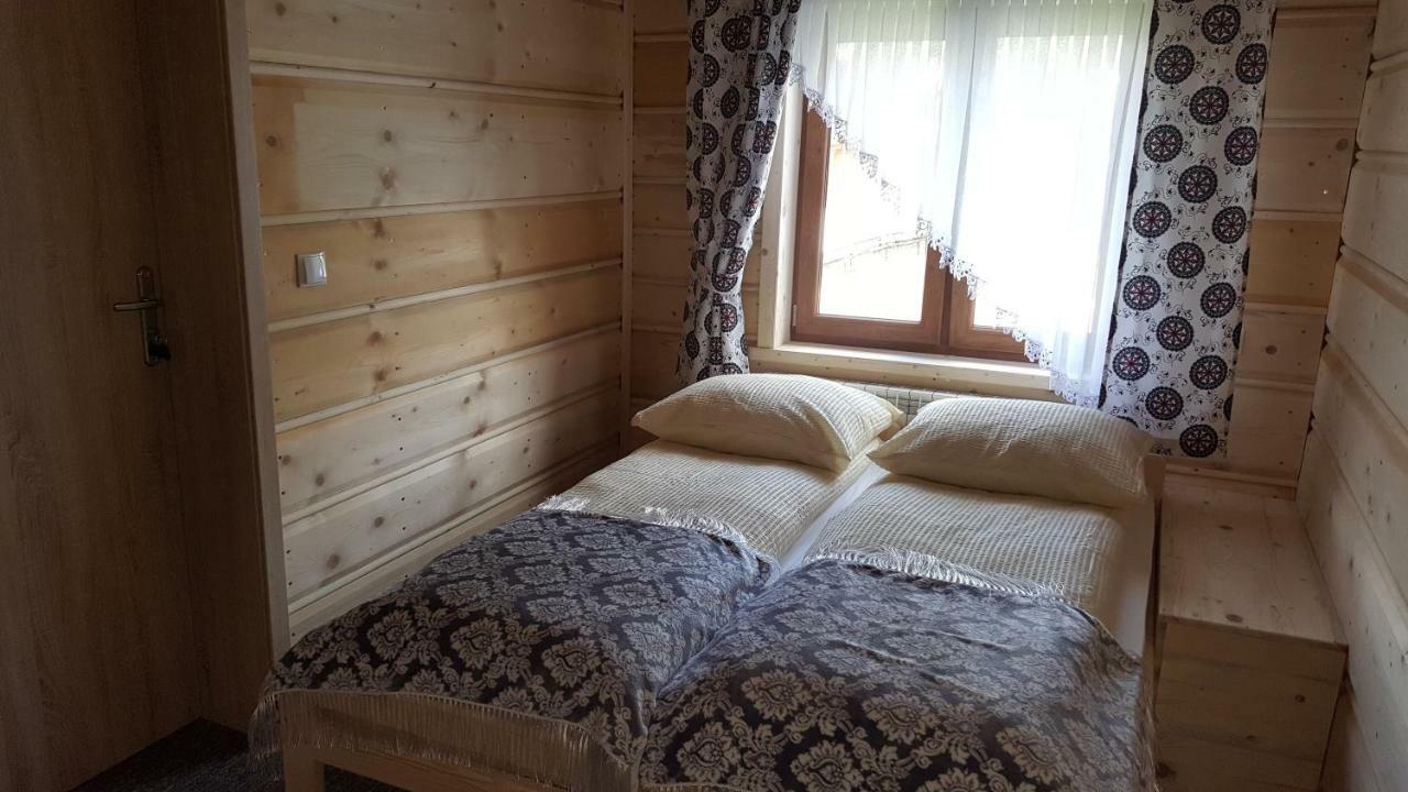 Pokoje Goscinne Pod Limbami Ciche Małe Buitenkant foto