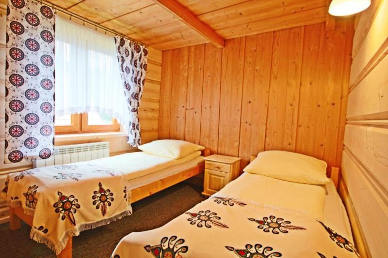 Pokoje Goscinne Pod Limbami Ciche Małe Buitenkant foto